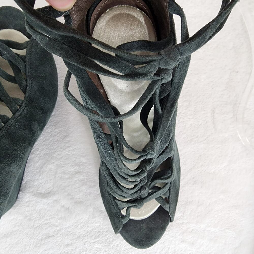 B. Makowsky Wedge Heels Women 6.5 Famie Green Suede strappy platform Peep Toe - Picture 8 of 9